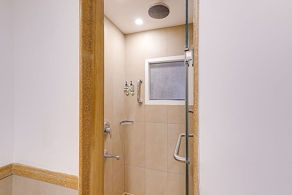 Lemon Tree Amarante Beach Resort, Goa Superior King Room 6