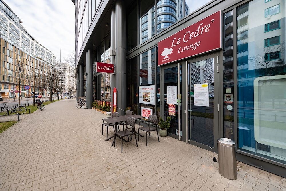 undefined P&O Apartments Grzybowska 3 2