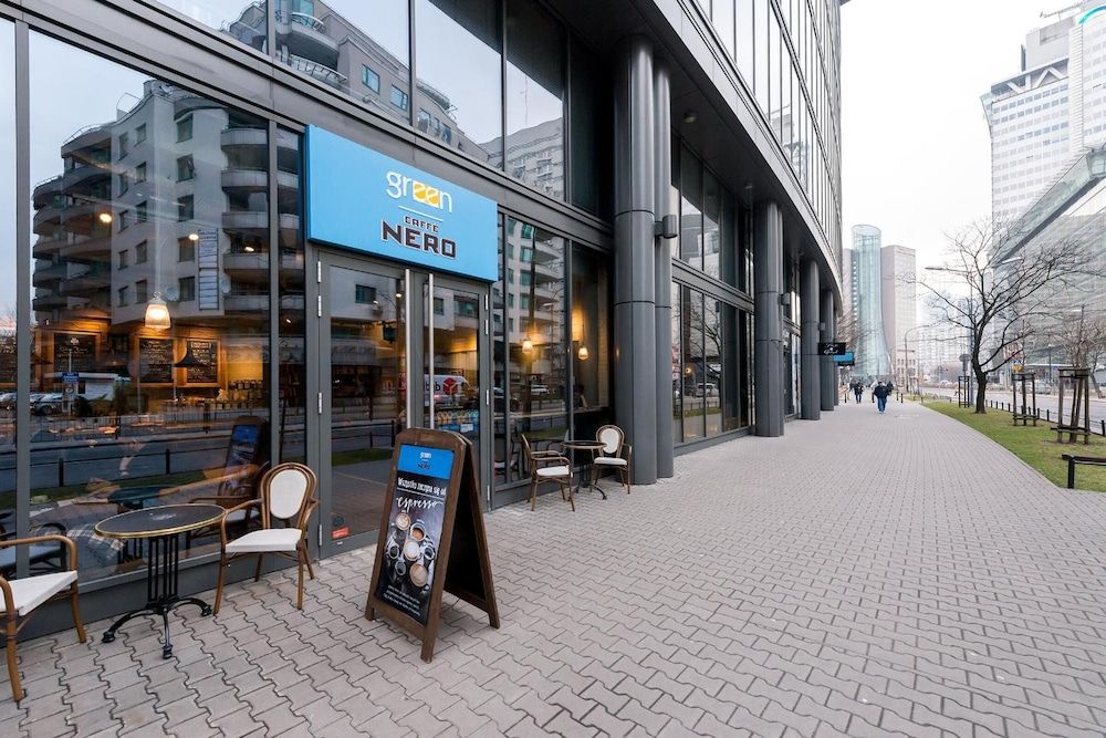 undefined P&O Apartments Grzybowska 3 6