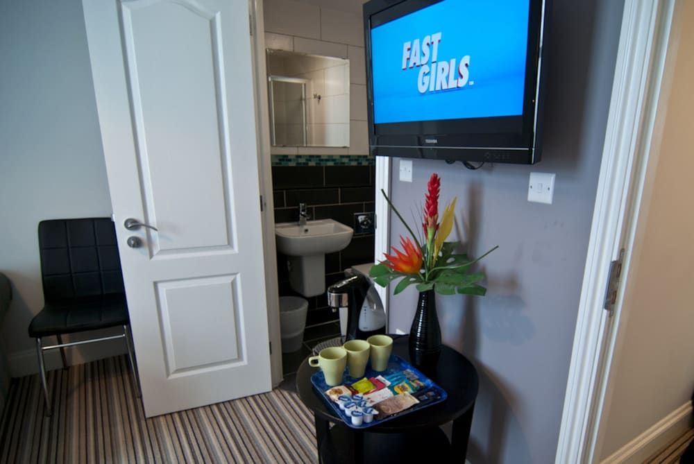 Comfotel BLU Double Room, Ensuite 6