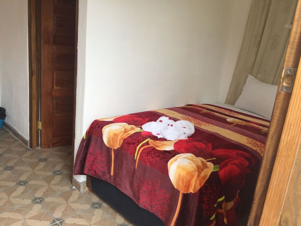 Matus Guest House Comfort Double or Twin Room 4