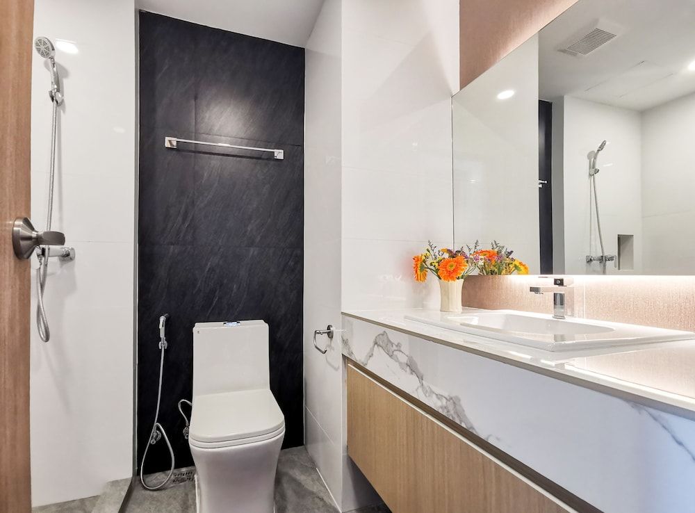 ONE Hotel Superior Double Room 5