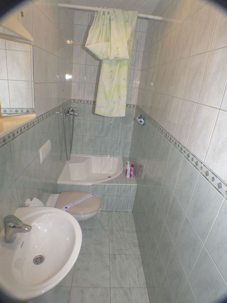 Apartments Plaza Apartment, 2 Bedrooms, Balcony (A4) 17