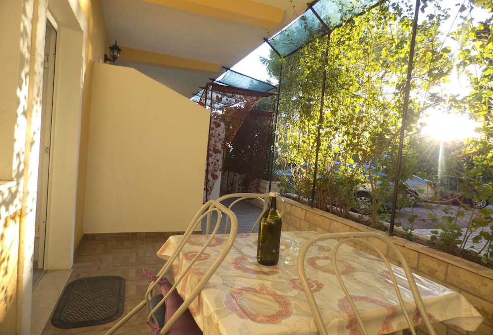 Apartments Plaza Apartment, 1 Bedroom, Terrace (A1) 7