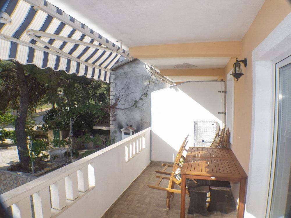 Apartments Plaza Apartment, 2 Bedrooms, Balcony (A4) 11