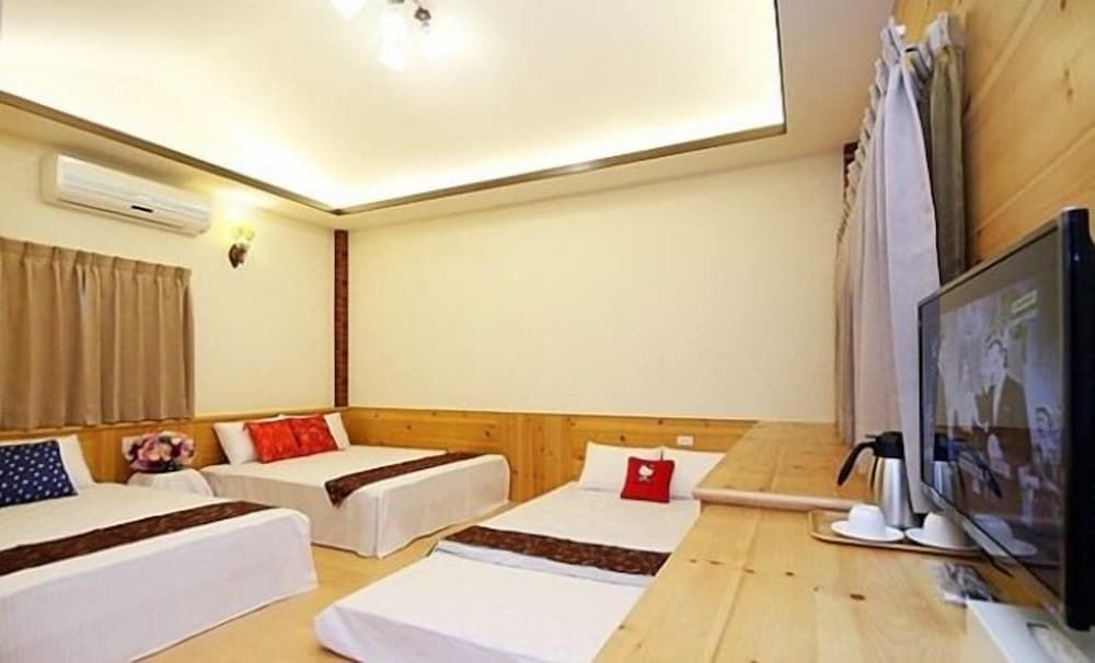Classic Room (6 pax)