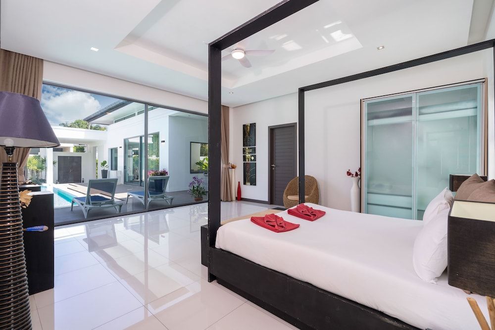 undefined Villa Destiny