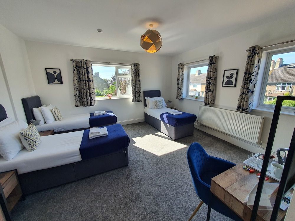 undefined North Cambridge Guesthouse 2
