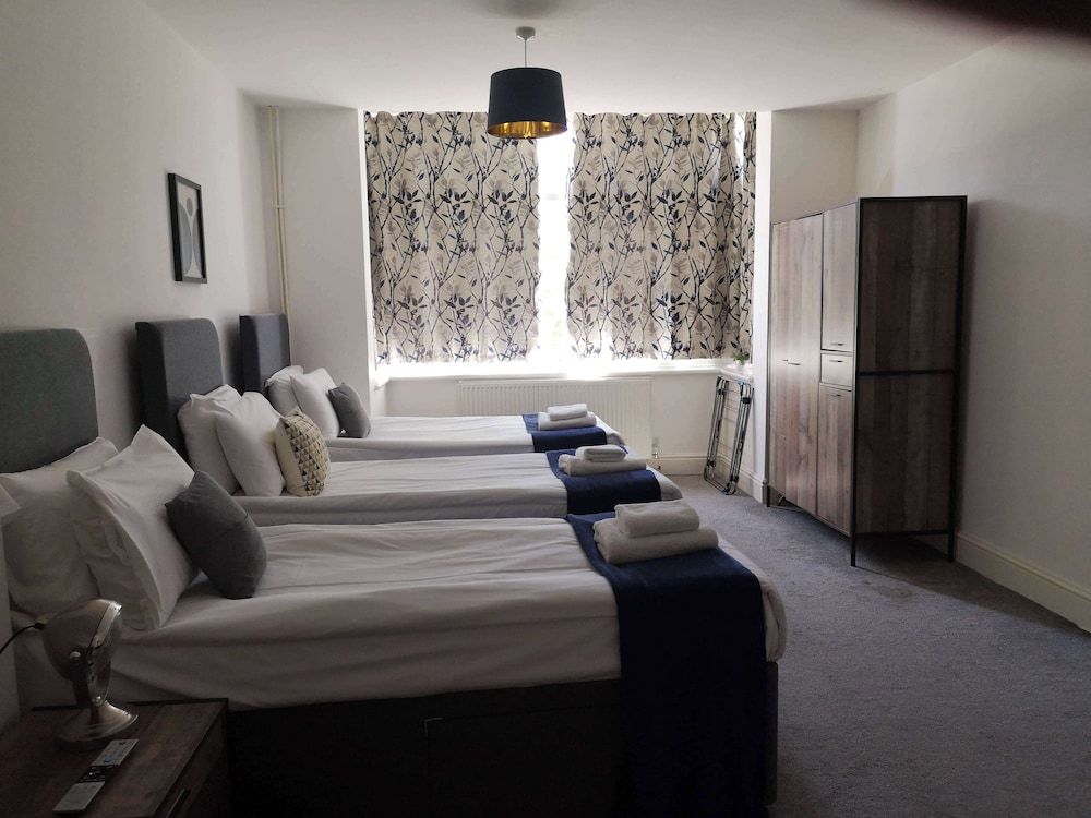 undefined North Cambridge Guesthouse 10