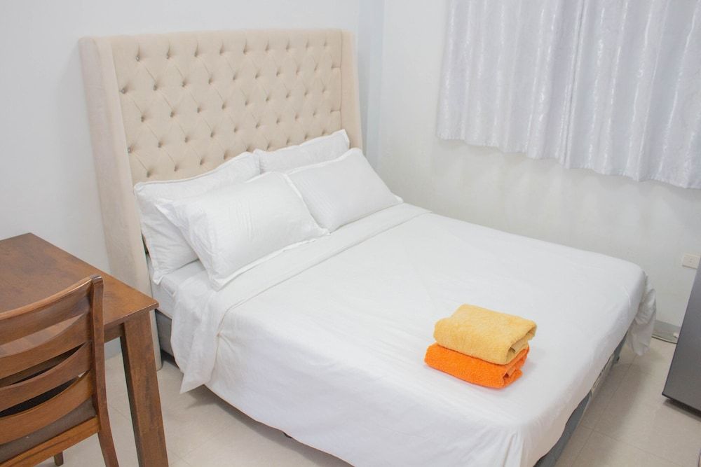 Vitasolo Hometel & Suite Deluxe Double Room (Airconditioned) 11