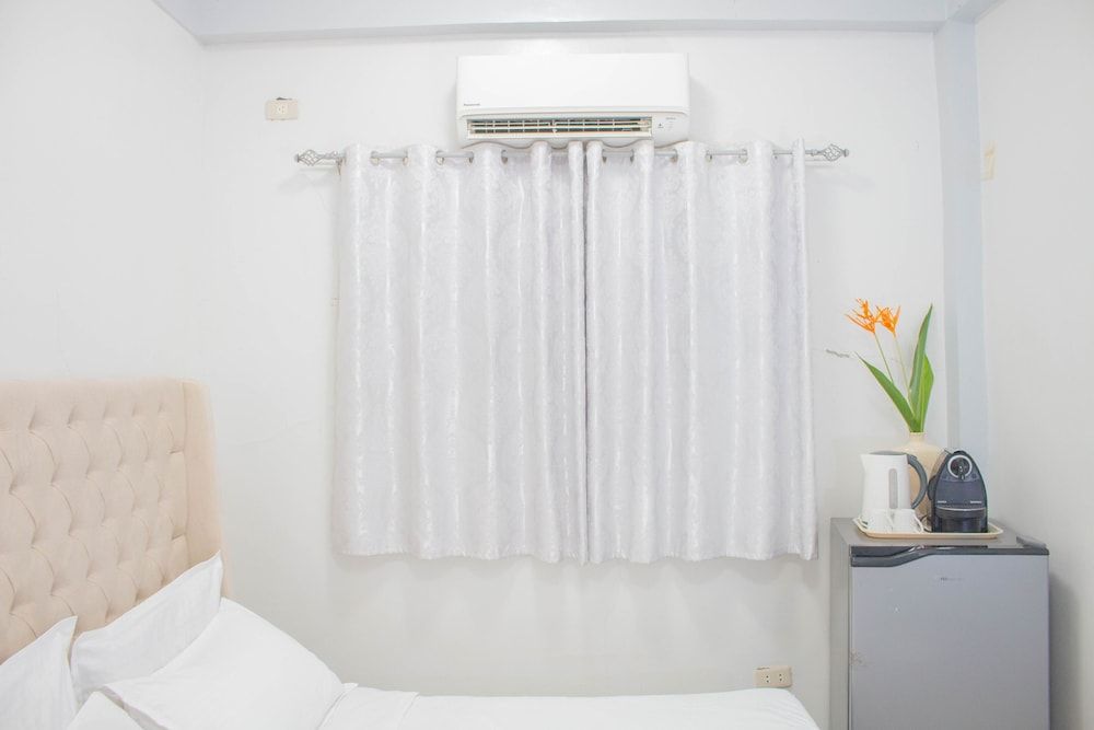 Vitasolo Hometel & Suite Deluxe Double Room (Airconditioned) 20