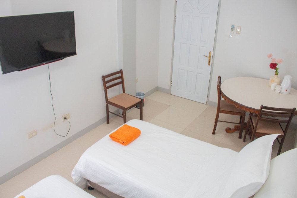 Vitasolo Hometel & Suite Deluxe Double Room (Airconditioned) 53