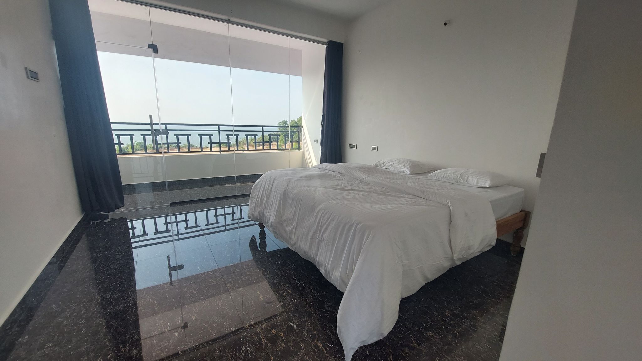 HosteLife Gokarna Deluxe Room With Sea View  2