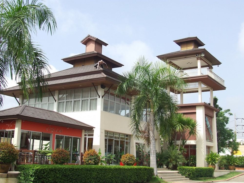 undefined The Adventure Hotel 4