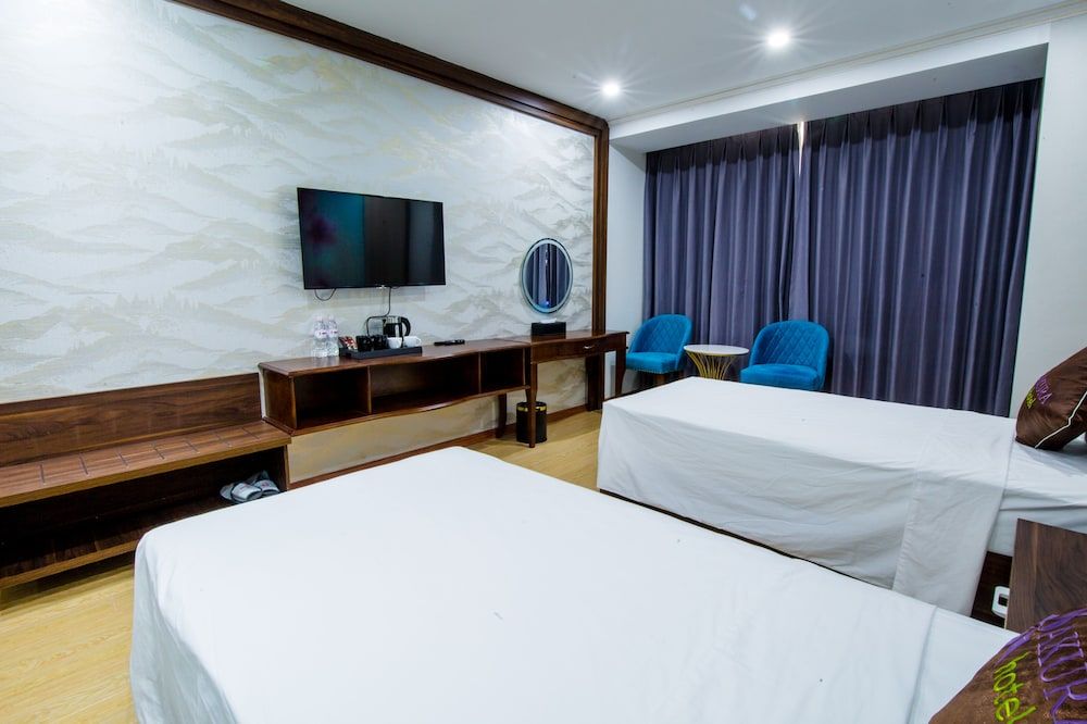 Sakura Hotel Superior Twin Room 3