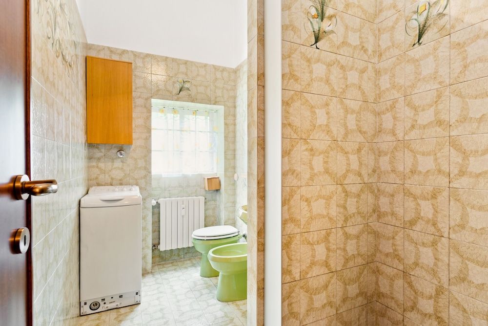 undefined Bright Flat With Shared Garden 7