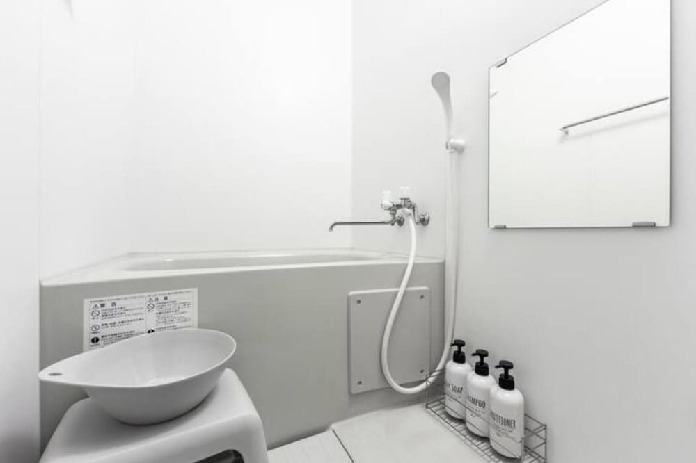 Crimson Apartment, Non Smoking 22