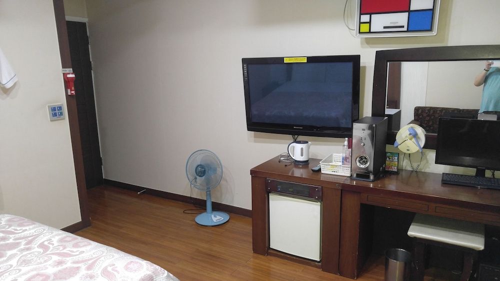 Odyssey  Hotel Standard Room 18