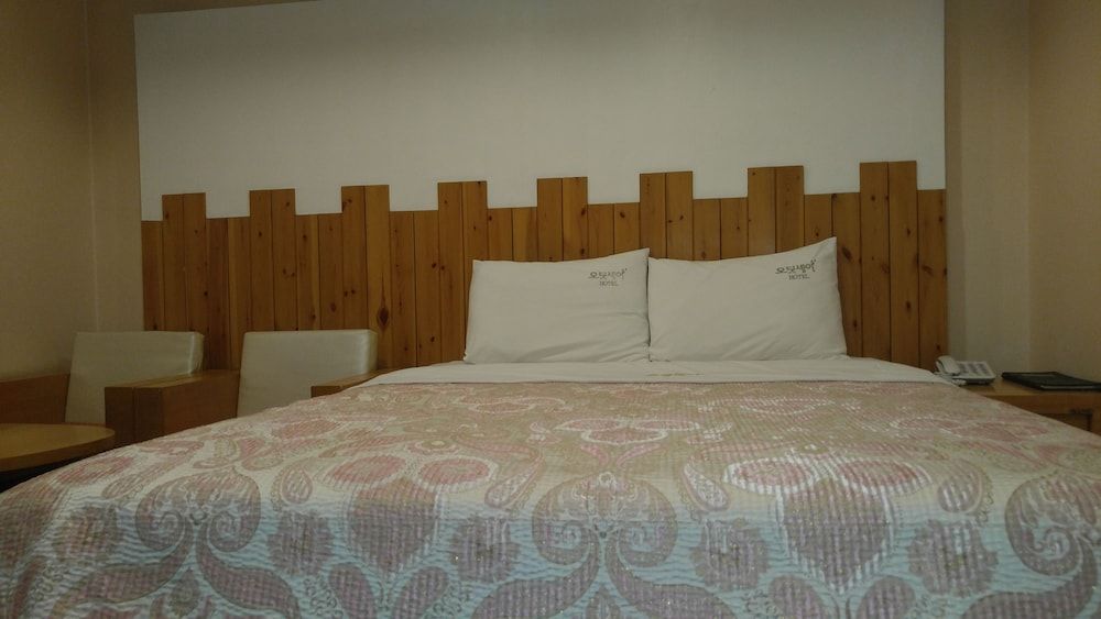 Odyssey  Hotel Standard Room 6