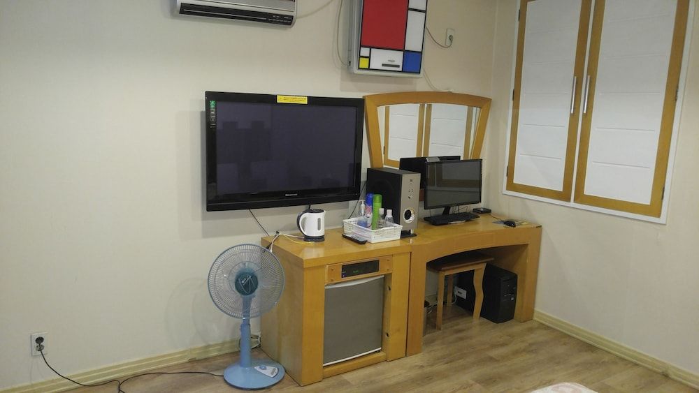 Odyssey  Hotel Standard Room 21