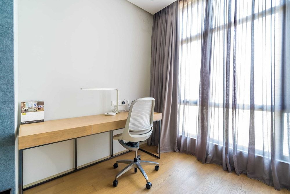 undefined 188 Luxury Suites by Plush 6