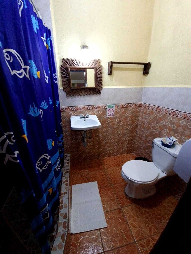 Hotel Nakbé Atitlán Basic Triple Room 9