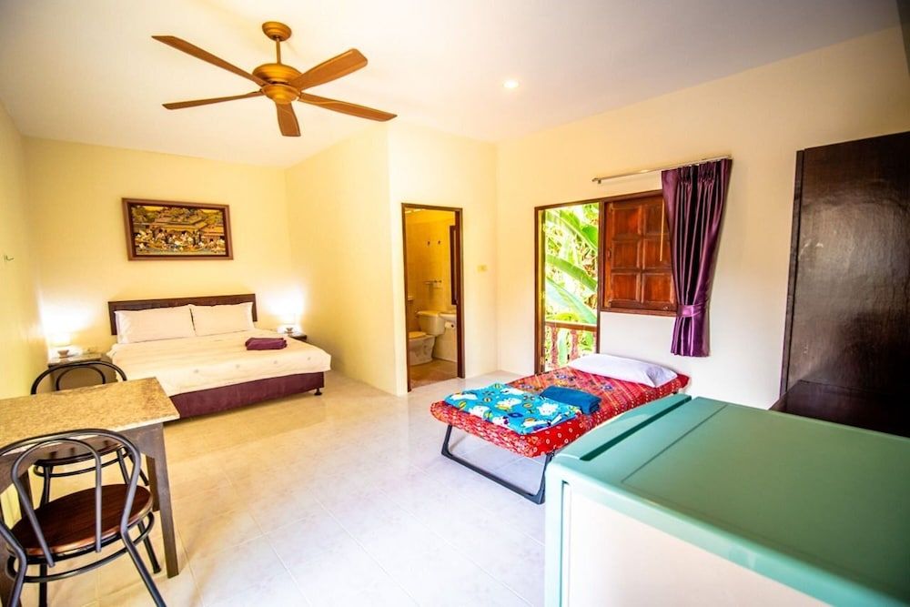 Muchshima House Family Room