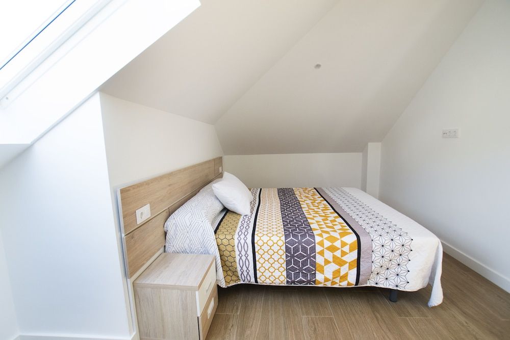 Hostel Albergue O Meson - Apartamentos Apartment, 1 Bedroom (1) 2