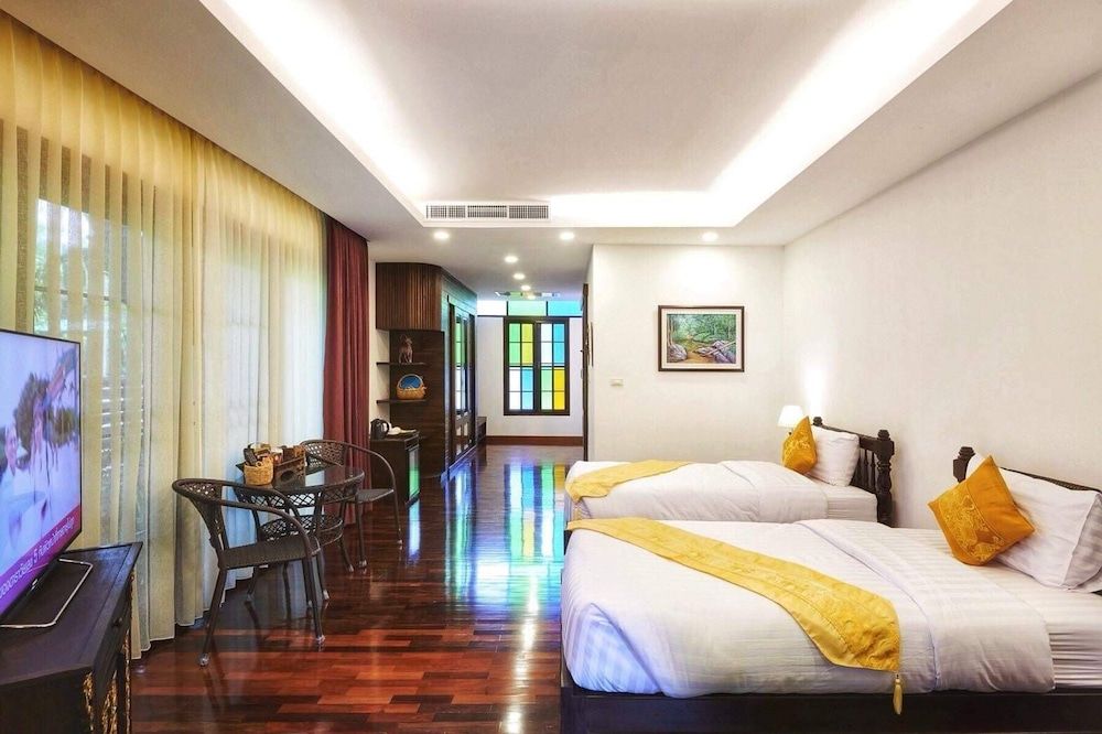 Samoeng Center Superior Room