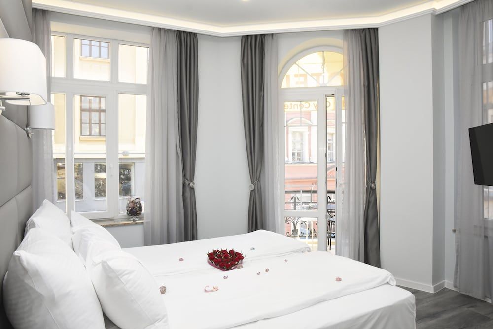Plovdiv City Center Hotel City Double Room, 1 Bedroom, City View 10