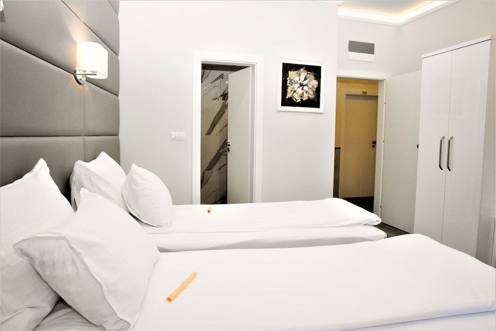 Plovdiv City Center Hotel City Double Room, 1 Bedroom, City View 2