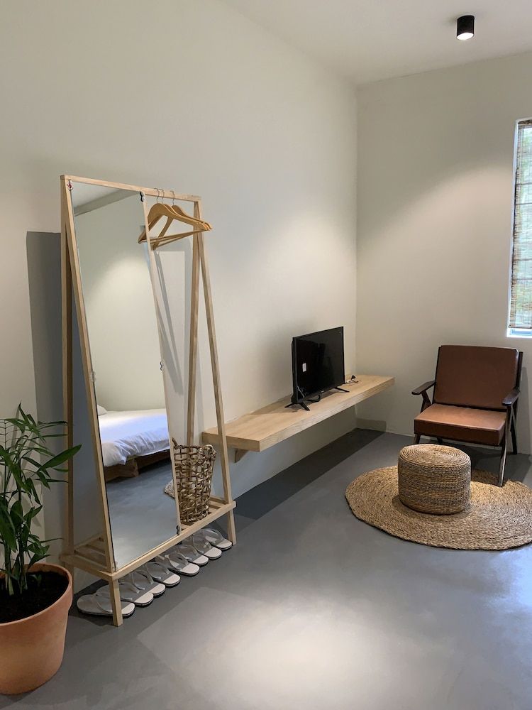 Chi Hieu Homestay Deluxe Quadruple Room 2