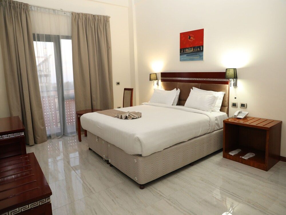 Kenenisa.. Oasis International Hotel Standard Room 6