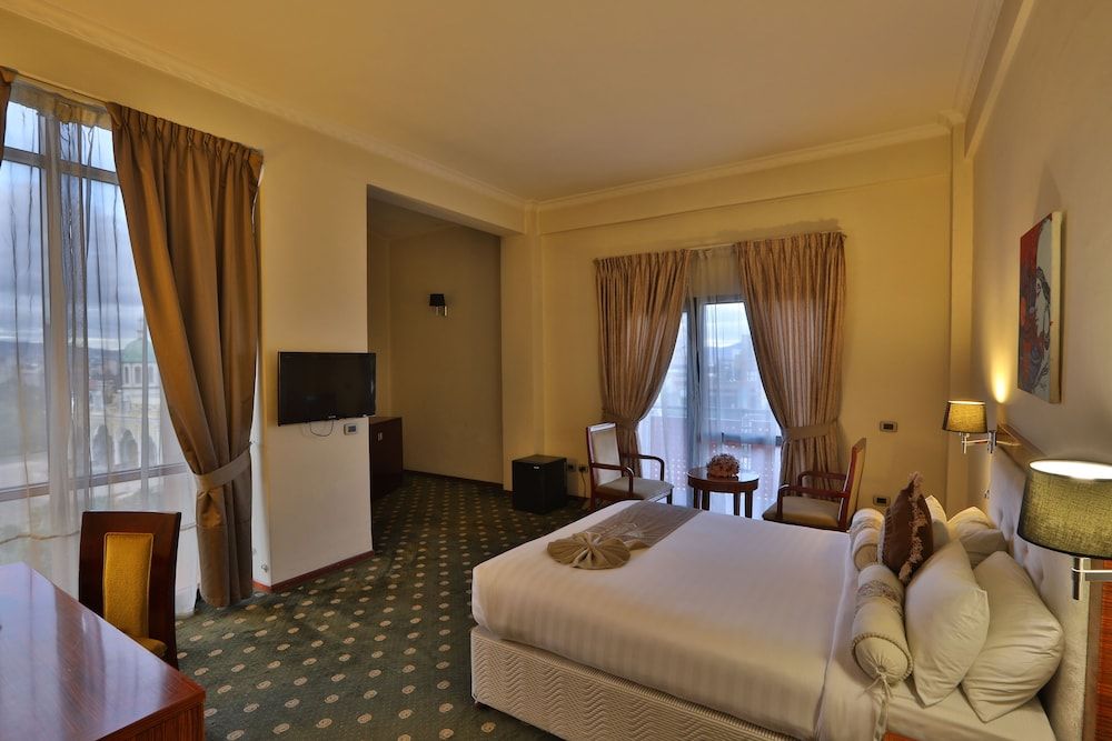 undefined Kenenisa.. Oasis International Hotel 2