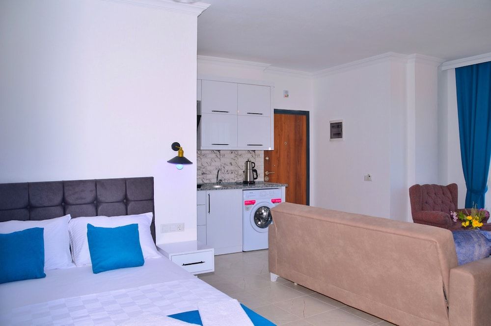 Deluxe Studio, 1 Queen Bed with Sofa bed, Lanai, Sea View