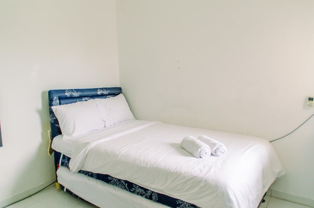 undefined Comfort Studio (No Kitchen) at Aeropolis Apartment 6