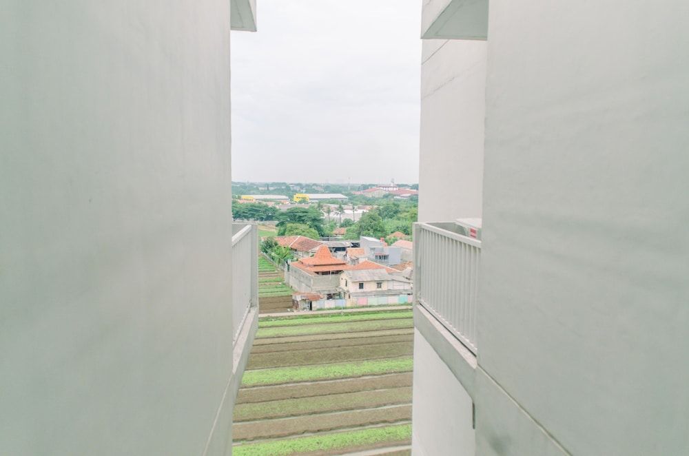 undefined Comfort Studio (No Kitchen) at Aeropolis Apartment 3