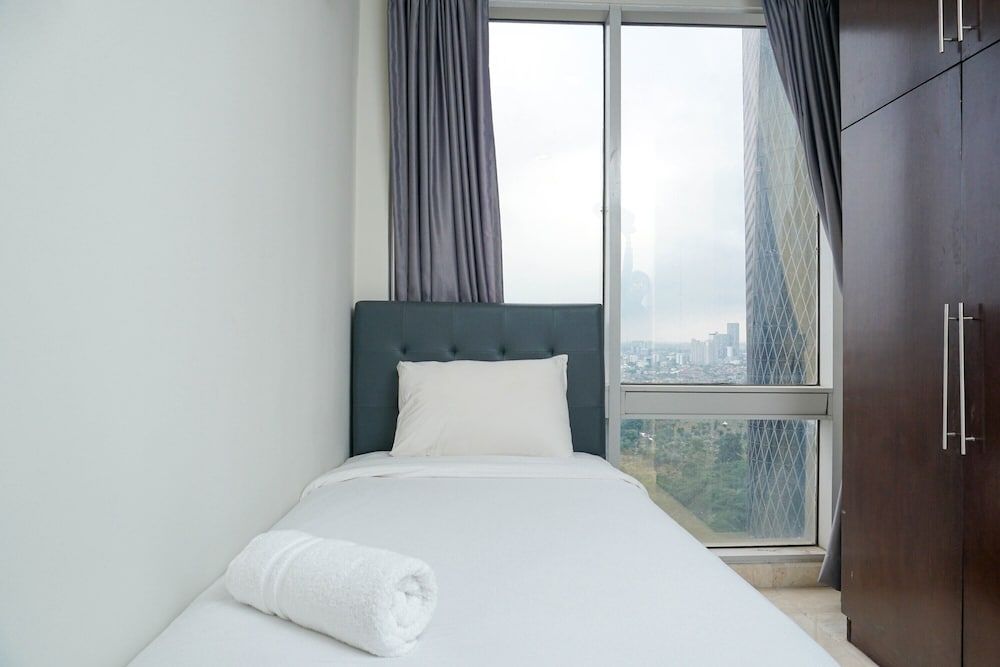 undefined Relaxing 2BR at The Empyreal Condominium Epicentrum Apartment By Travelio 10