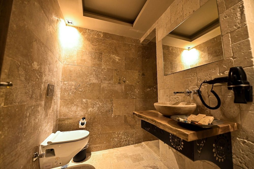 Louis Cappadocia Deluxe Suite 4