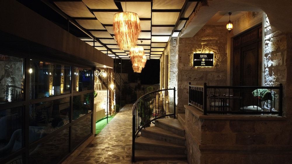 undefined Louis Cappadocia 7