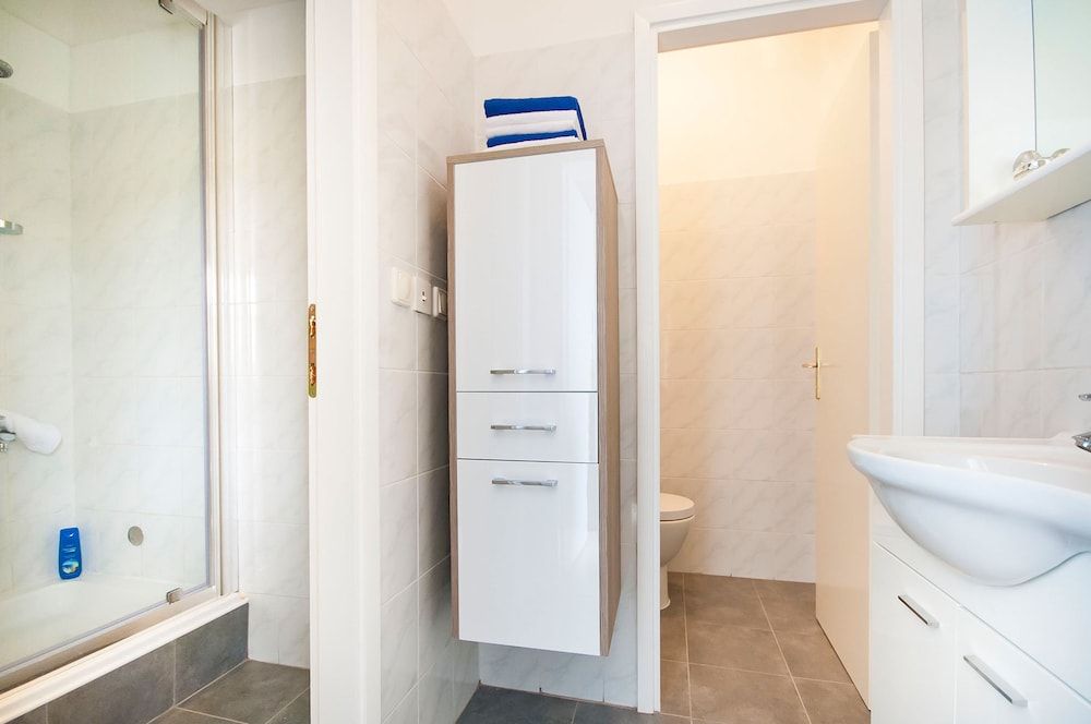 undefined Apartments Pina And Lavender 10