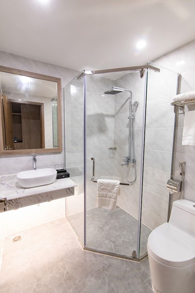 Sunshine Hotel Superior Twin Room 10