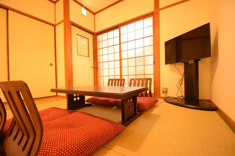 undefined Color Ebie 10