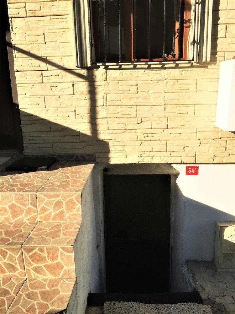 undefined Taxim V&V Apart 4