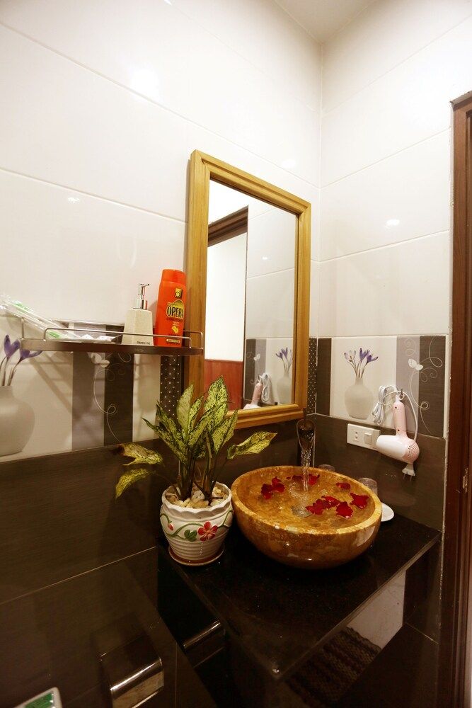 Tan Doan An Bang Center Beach villas Standard Double Room 4