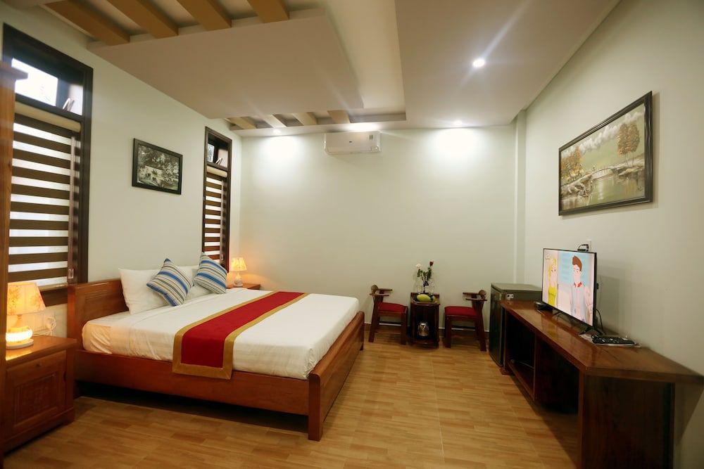 Tan Doan An Bang Center Beach villas Standard Double Room 2