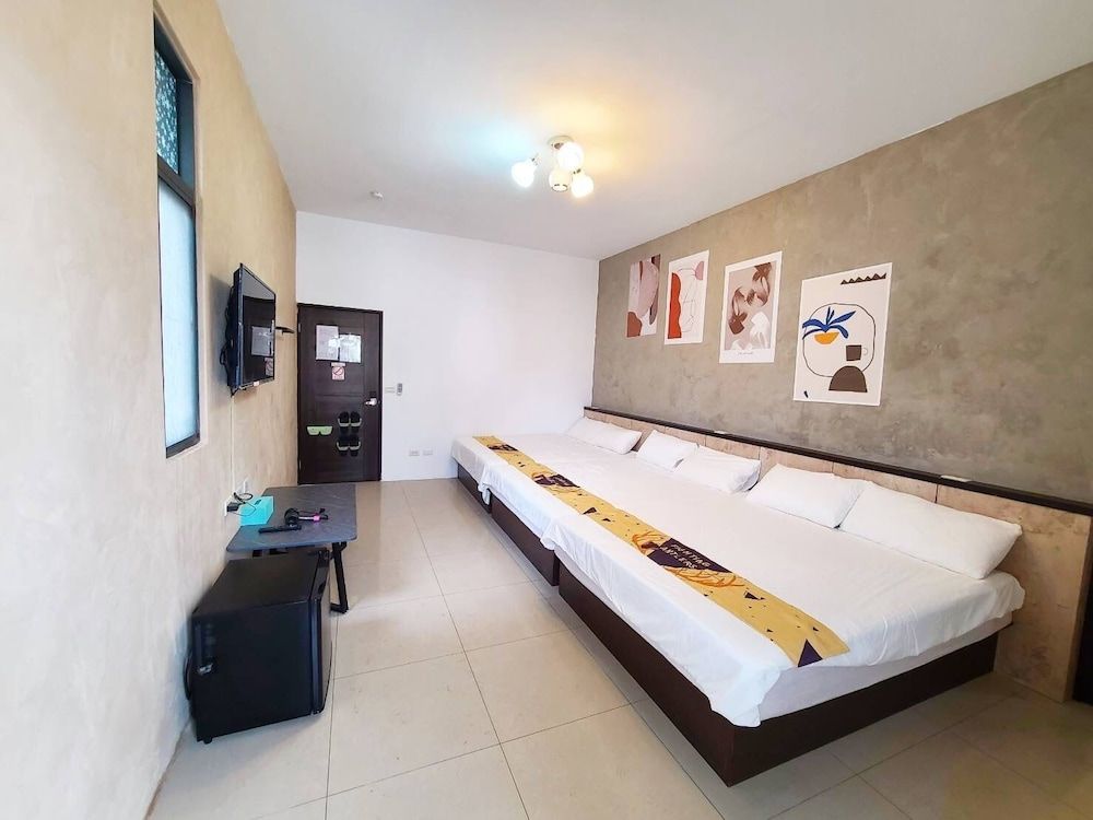New Summer Hostel