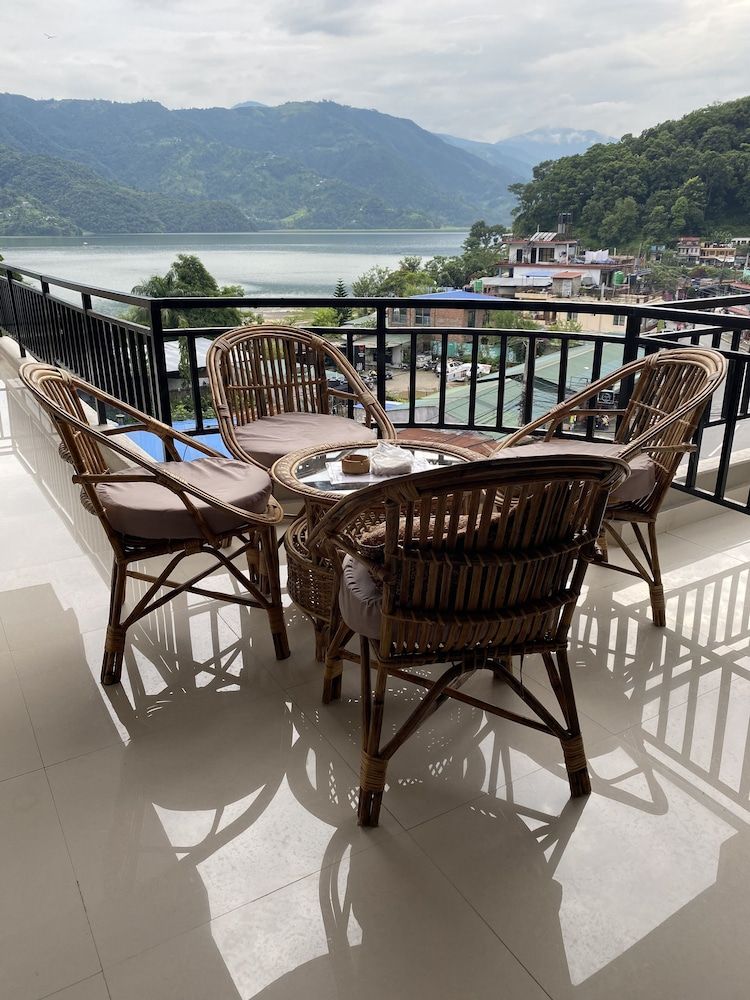 undefined Hotel Eagle Zone 10