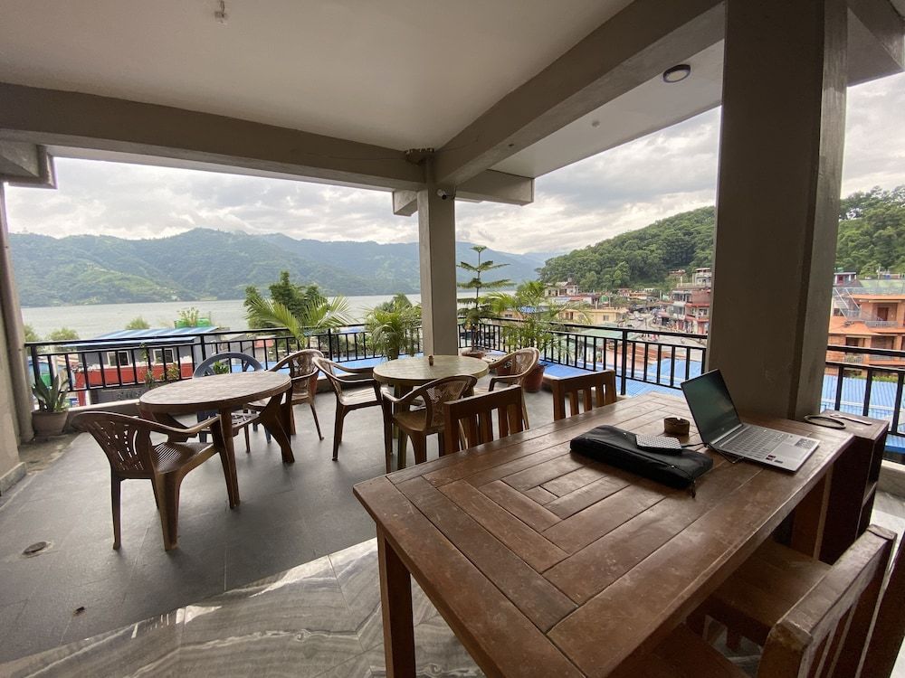 undefined Hotel Eagle Zone 4