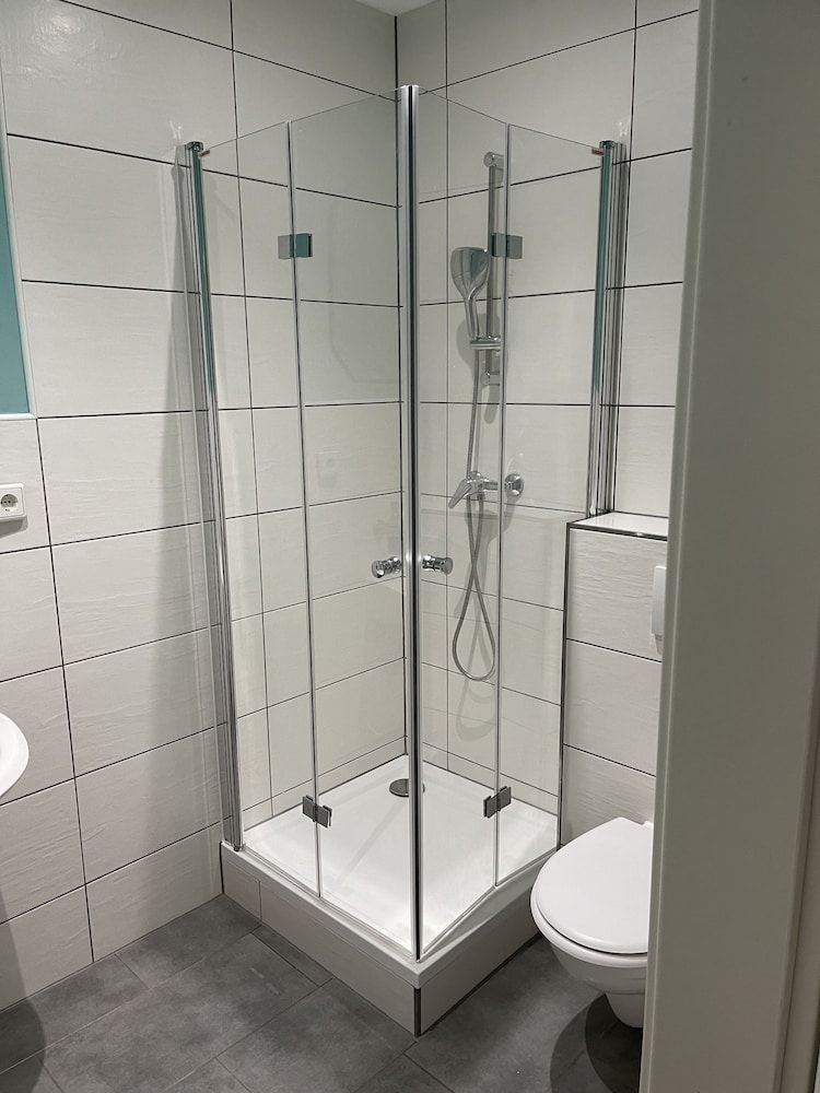 Pension Waldau Triple Room, Private Bathroom, Garden View 11